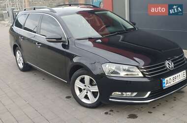 Універсал Volkswagen Passat 2011 в Виноградові