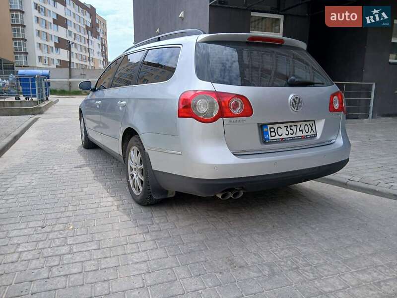 Универсал Volkswagen Passat 2010 в Львове