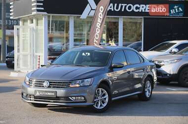 Седан Volkswagen Passat 2018 в Харькове