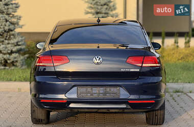 Седан Volkswagen Passat 2015 в 