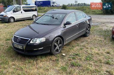 Седан Volkswagen Passat 2006 в Бучі