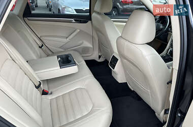 Седан Volkswagen Passat 2017 в 