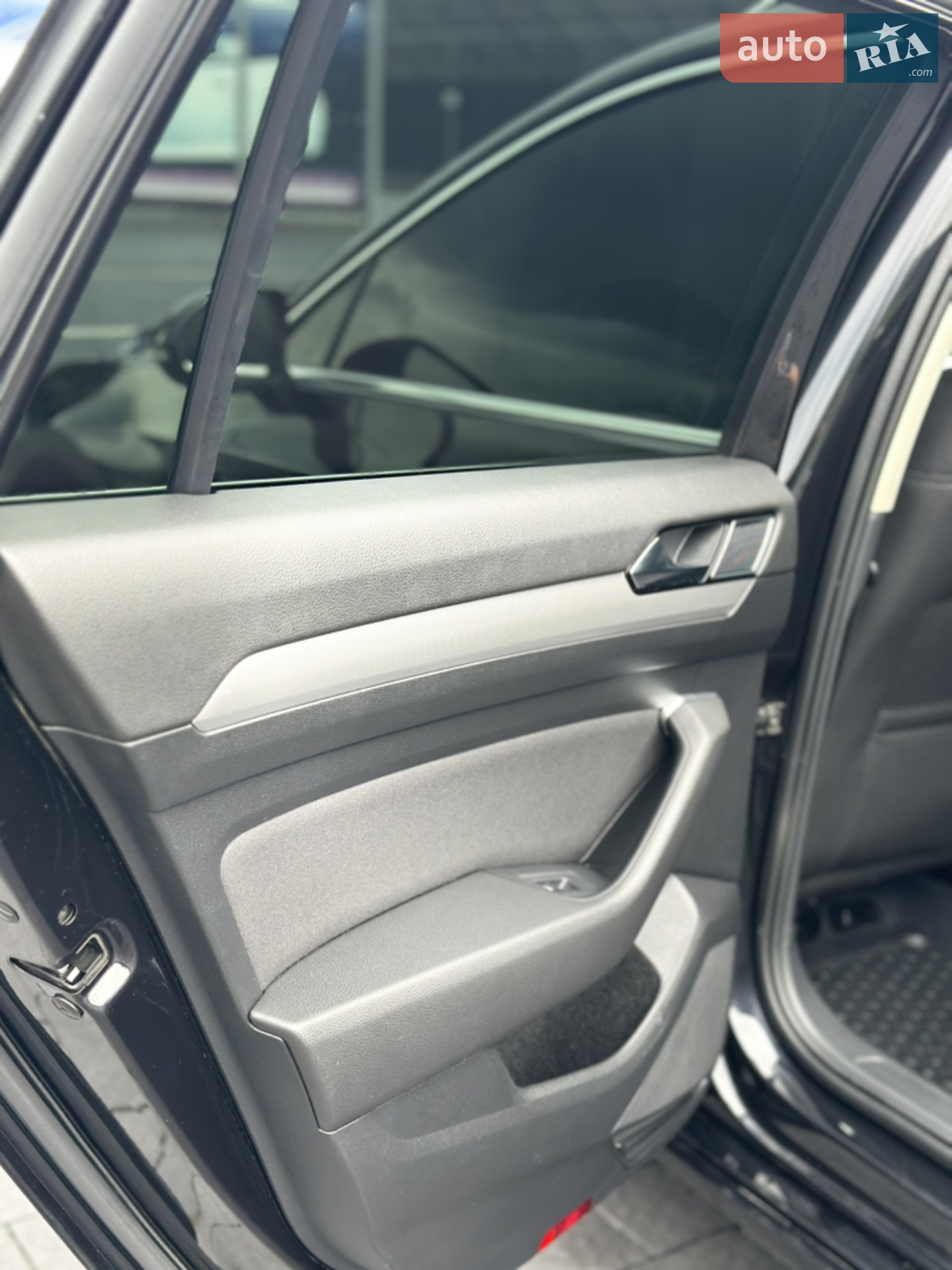 2016 Volkswagen Passat - мініатюра 11