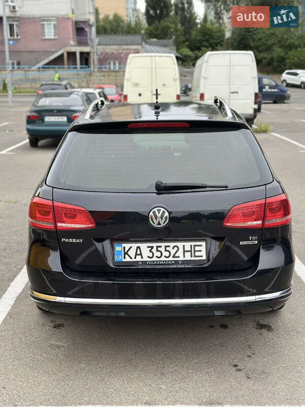 Универсал Volkswagen Passat 2011 в Киеве