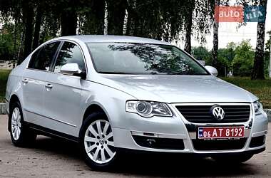 Седан Volkswagen Passat 2006 в Житомире