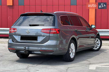 Універсал Volkswagen Passat 2015 в 