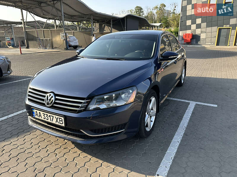 Volkswagen Passat 2012