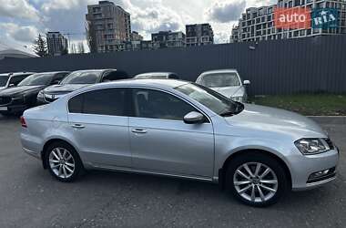 Седан Volkswagen Passat 2013 в 