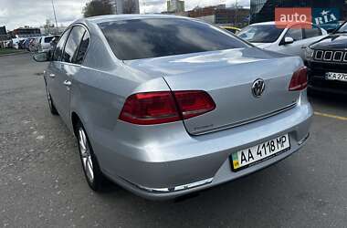 Седан Volkswagen Passat 2013 в 