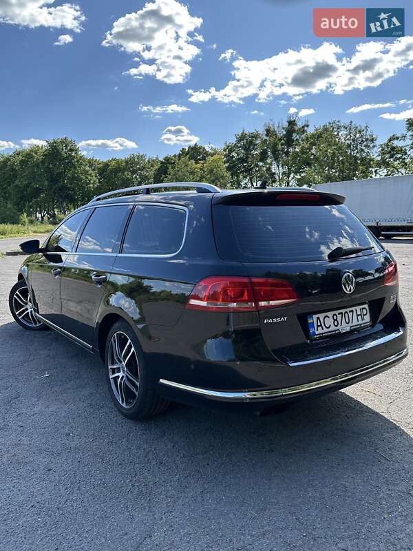 Універсал Volkswagen Passat 2010 в Києві