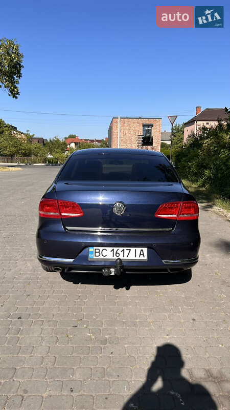 Седан Volkswagen Passat 2011 в Городке