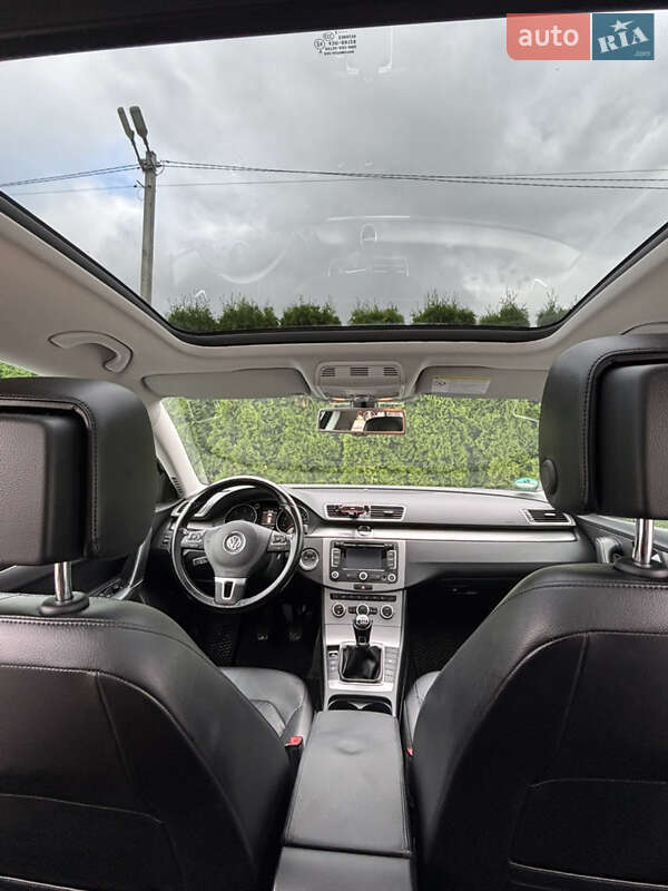 Универсал Volkswagen Passat 2014 в Луцке