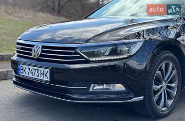 Универсал Volkswagen Passat 2015 в 