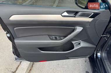 Универсал Volkswagen Passat 2015 в 