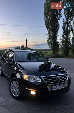 Універсал Volkswagen Passat 2007 в Умані