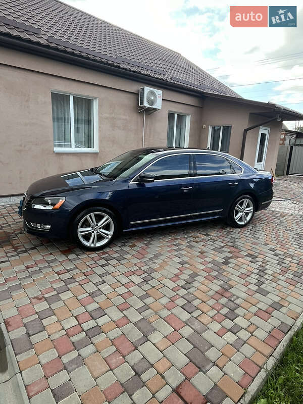 Седан Volkswagen Passat 2014 в Пирятине