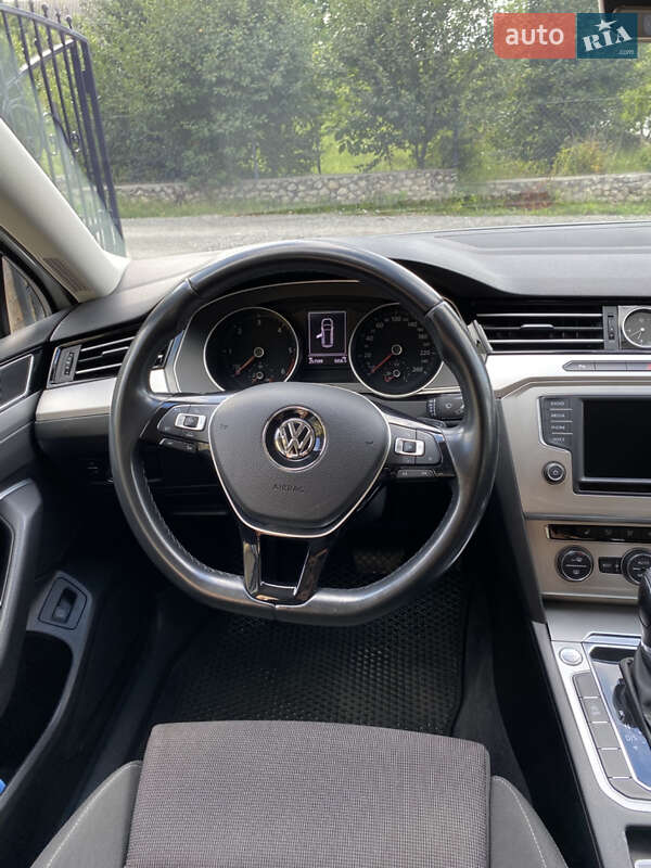 Универсал Volkswagen Passat 2015 в Тернополе фото 8 Универсал Volkswagen Passat 2015 в Тернополе