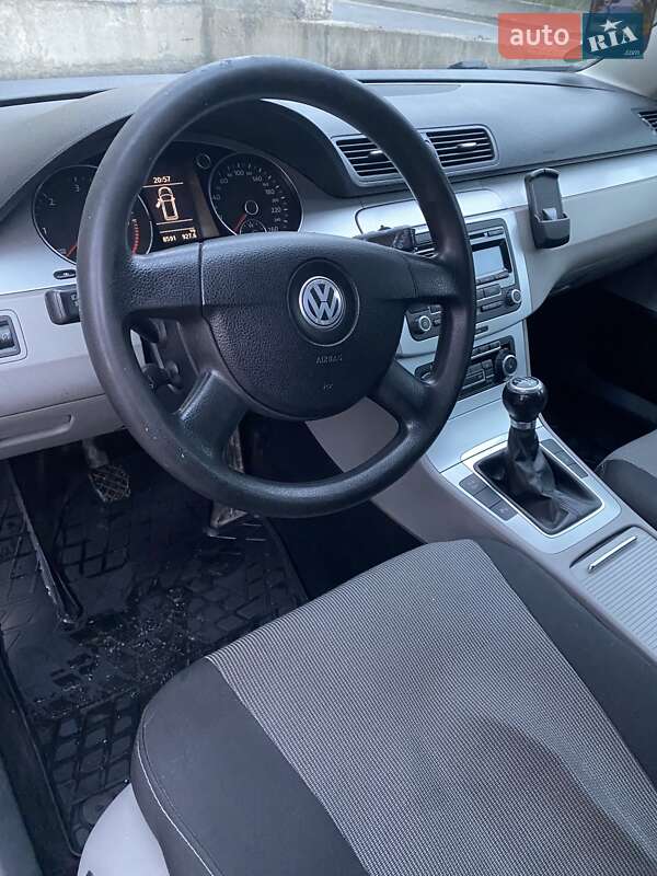 Универсал Volkswagen Passat 2010 в Тернополе