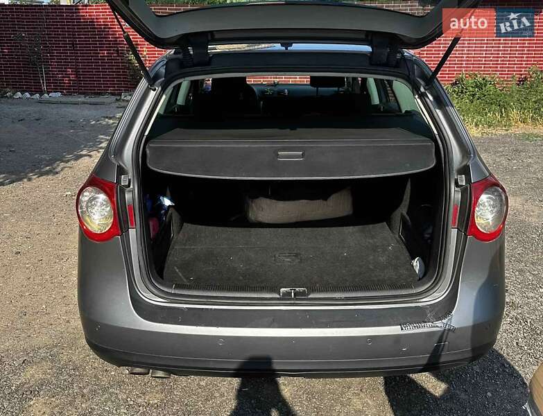 Универсал Volkswagen Passat 2006 в Черноморске