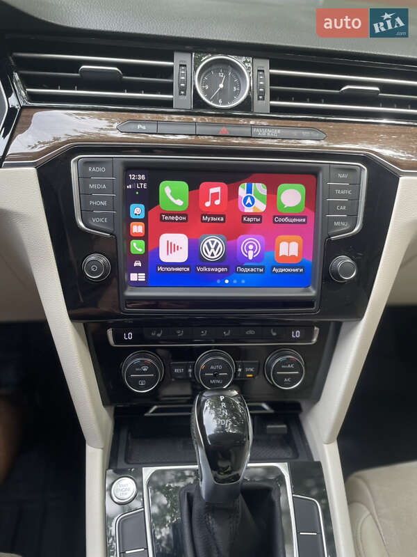 Универсал Volkswagen Passat 2015 в Вишневом