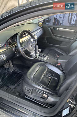 Универсал Volkswagen Passat 2012 в 