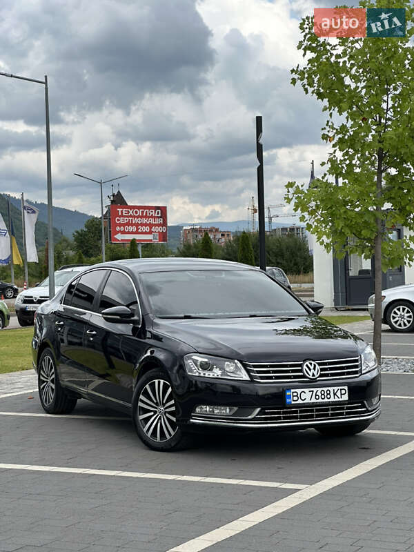 Volkswagen Passat 2012