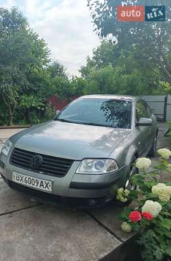 Седан Volkswagen Passat 2001 в 