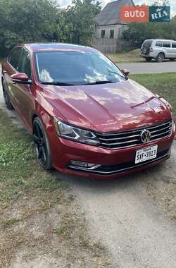 Седан Volkswagen Passat 2019 в Тернівці
