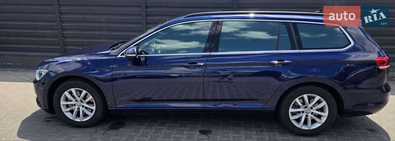 Универсал Volkswagen Passat 2017 в Киеве