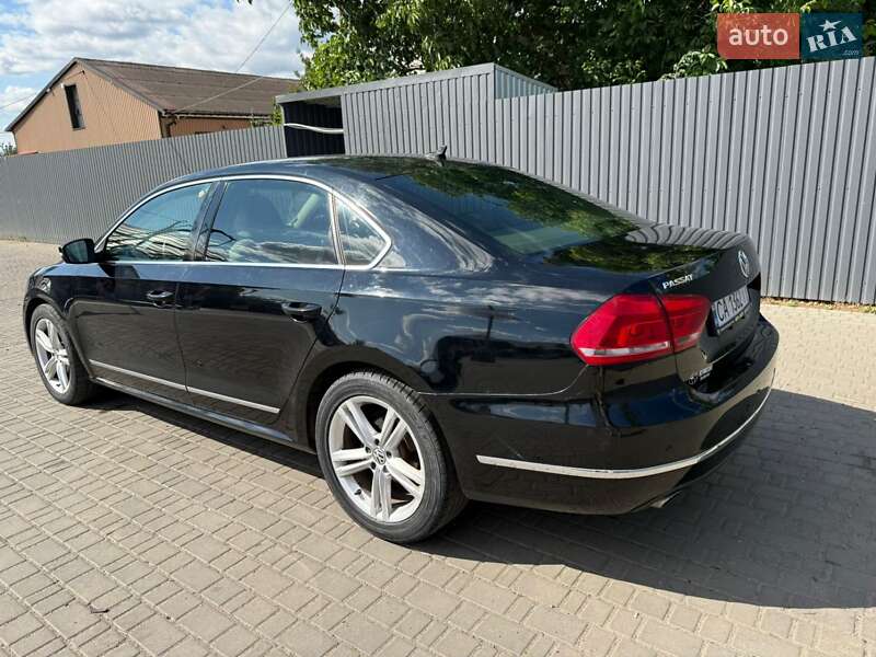Седан Volkswagen Passat 2012 в Умани
