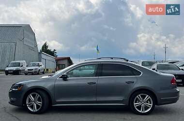 Седан Volkswagen Passat 2012 в 