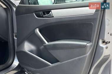 Седан Volkswagen Passat 2012 в 