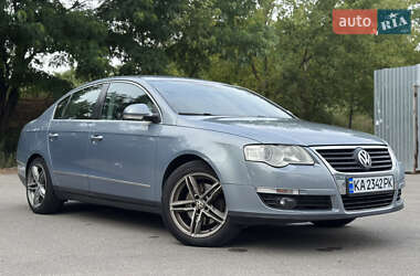 Седан Volkswagen Passat 2009 в Киеве