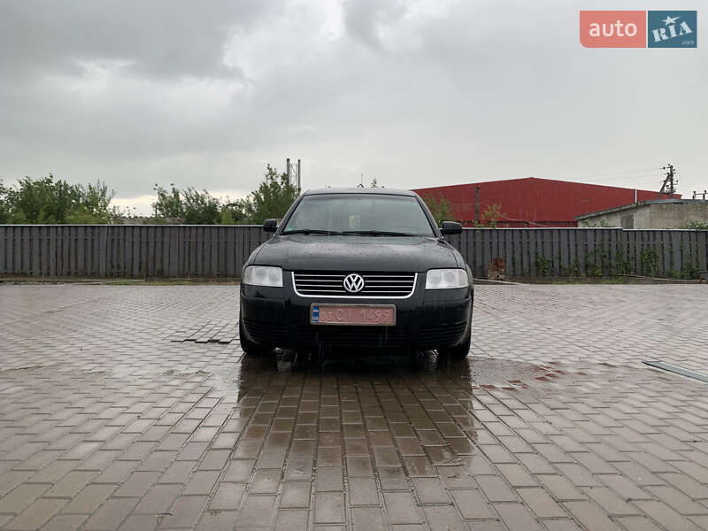 Седан Volkswagen Passat 2003 в Гоще