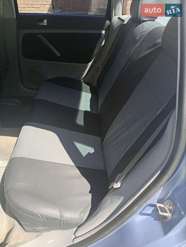 Седан Volkswagen Passat 2000 в Здолбунове
