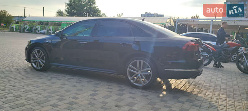 Седан Volkswagen Passat 2018 в Кропивницком