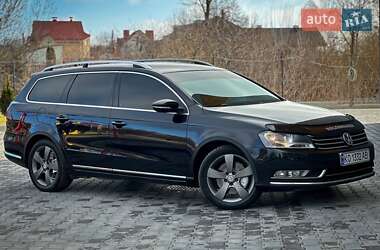 Універсал Volkswagen Passat 2011 в Івано-Франківську