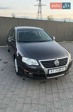 Седан Volkswagen Passat 2005 в Долині