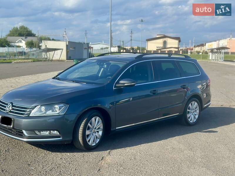 Универсал Volkswagen Passat 2012 в Ужгороде