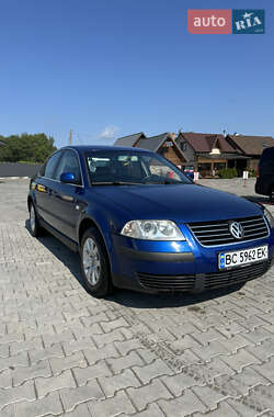 Седан Volkswagen Passat 2002 в Львові