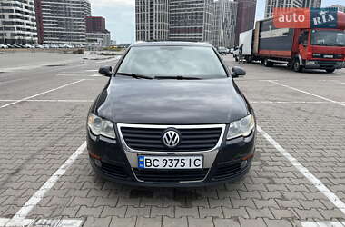 Седан Volkswagen Passat 2006 в Києві