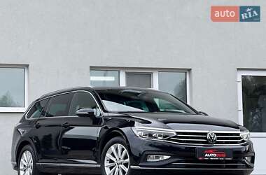 Універсал Volkswagen Passat 2021 в Луцьку