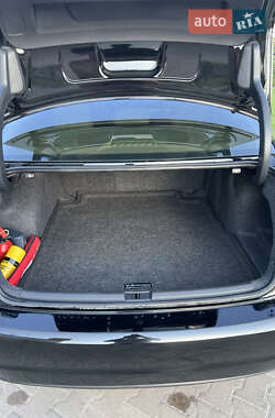 Седан Volkswagen Passat 2013 в 