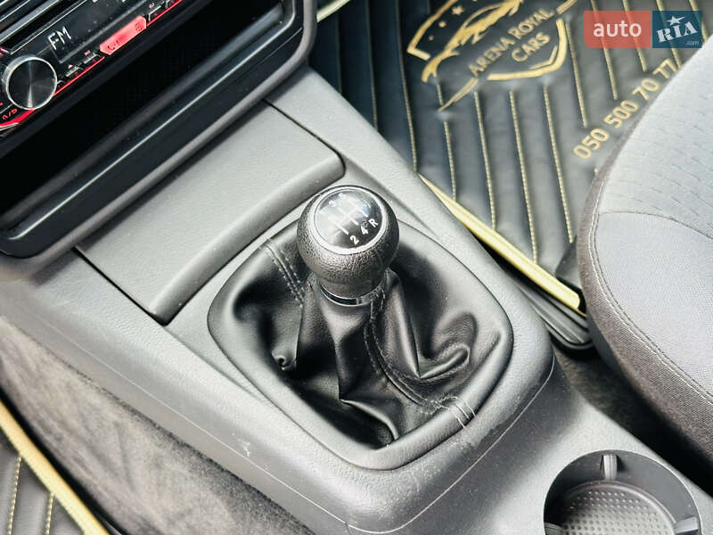 Універсал Volkswagen Passat 2004 в Харкові фото 31 Універсал Volkswagen Passat 2004 в Харкові