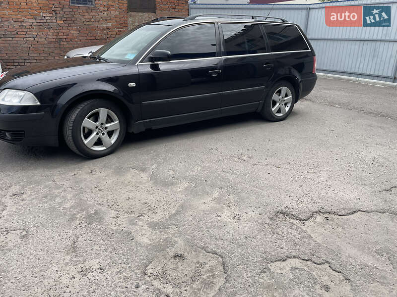 Универсал Volkswagen Passat 2002 в Пирятине