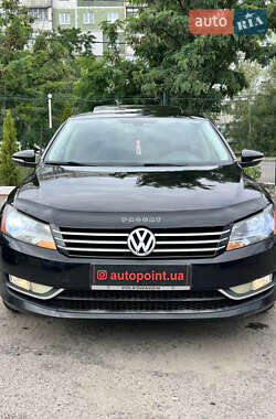 Седан Volkswagen Passat 2012 в Сумах