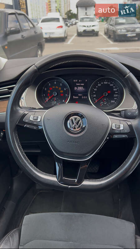Седан Volkswagen Passat 2016 в Броварах