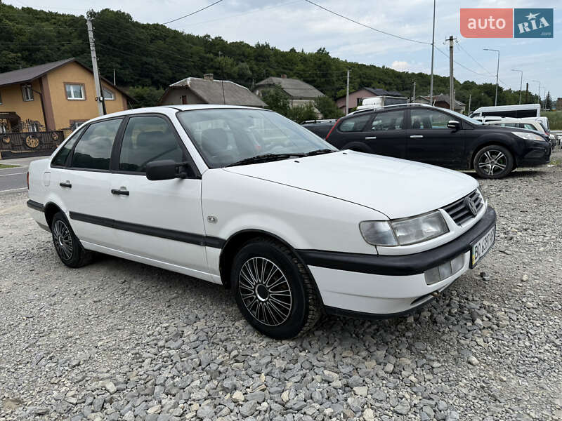 Volkswagen Passat 1995