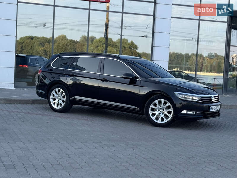 Універсал Volkswagen Passat 2016 в Хмельницькому