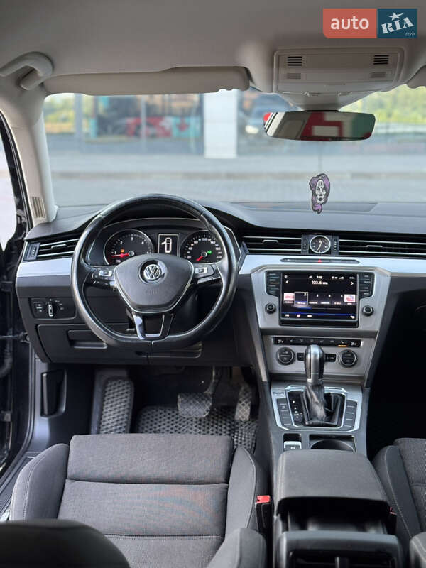 Універсал Volkswagen Passat 2016 в Хмельницькому